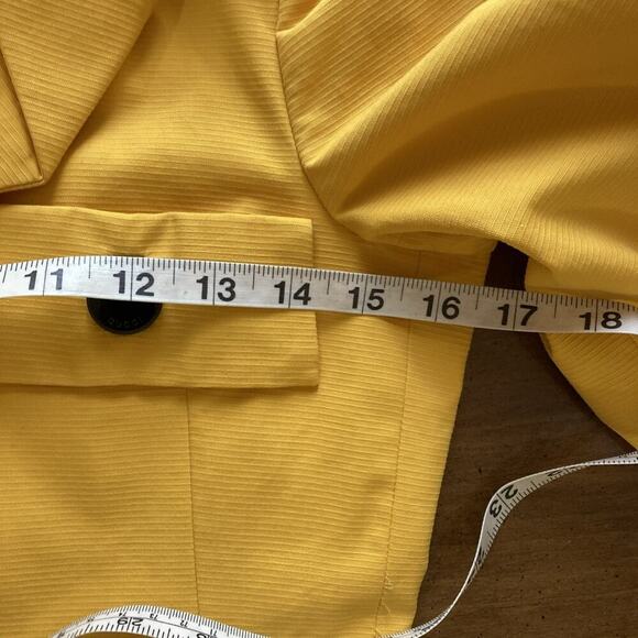 Gucci Yellow Women's Jacket - Picture 11 of 16